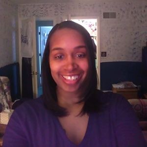 Meet your Posher, Janelle